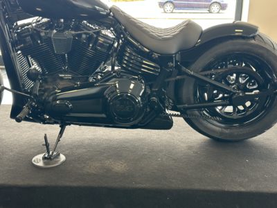 Abdeckung für Arnott Kompressor, Softail ab Bj. 2018