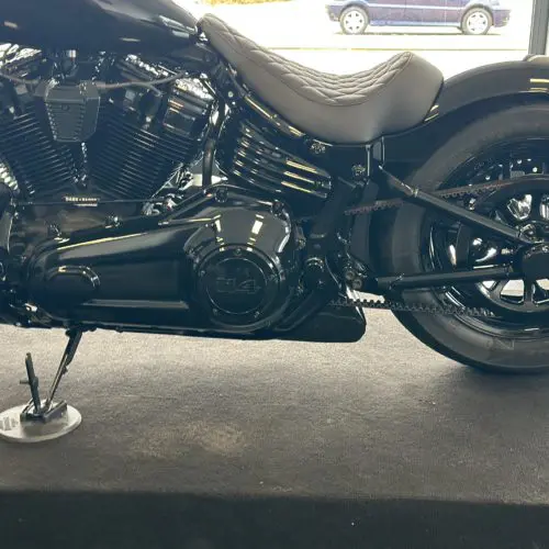 Abdeckung für Arnott Kompressor, Softail ab Bj. 2018