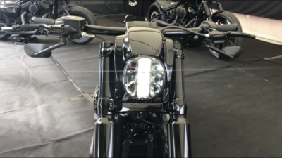 LED Sequentielle Blinkerhalter Griffarmatur Softail 2018 - 2024 – Bild 2