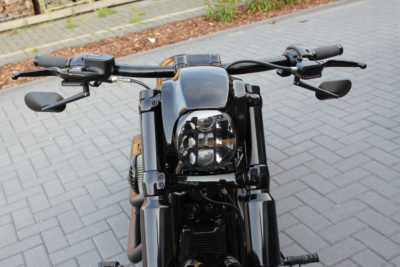 LED Sequentielle Blinkerhalter Griffarmatur Softail 2018 - 2024 – Bild 5