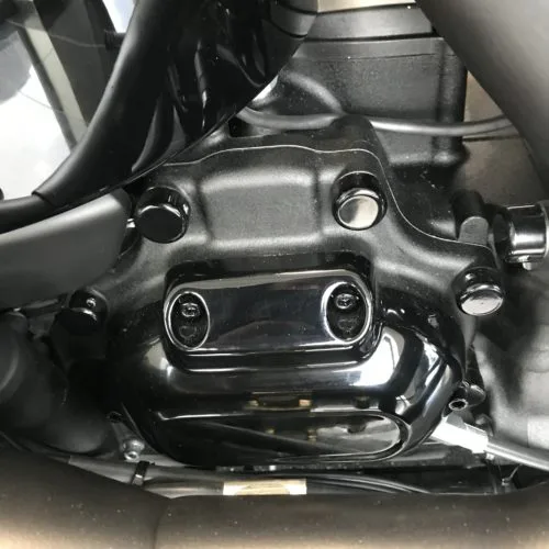 Schraubkappen/ Cover Aluminium komplettset alle Schrauben Softail ab 2018
