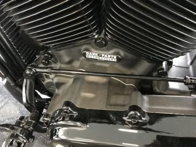 Schraubkappen/ Cover Aluminium komplettset alle Schrauben Softail ab 2018 – Bild 9