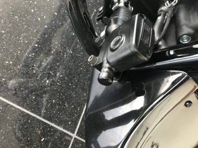 Schraubkappen/ Cover Aluminium komplettset alle Schrauben Softail ab 2018 – Bild 10