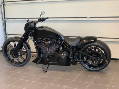 Streched Gas Tank Special Softail 2018 - 2022