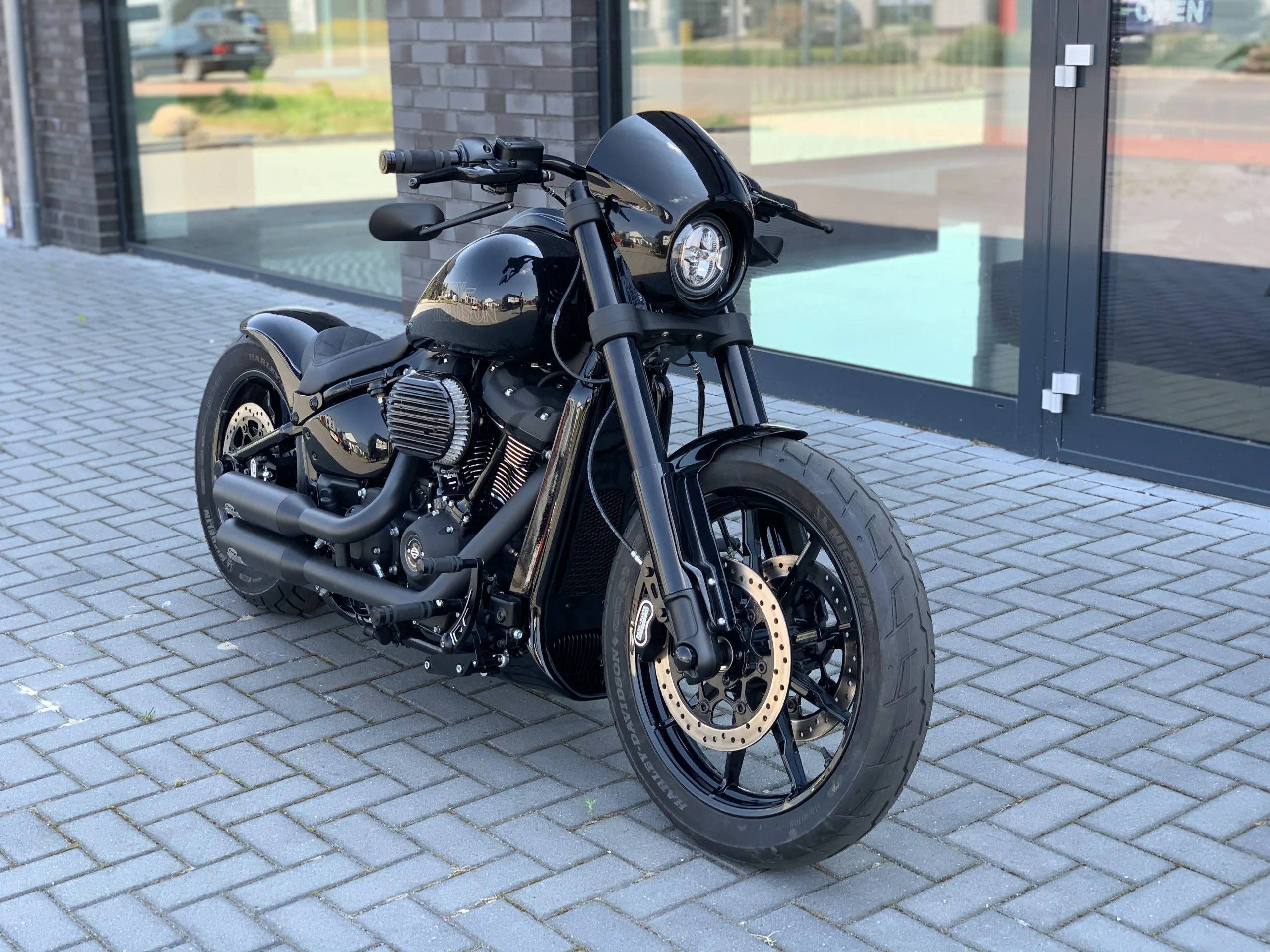 Dyna lower fork covers store