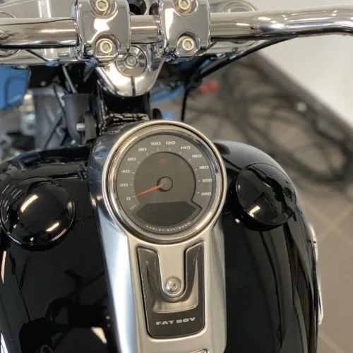 Tankdeckelcover Softail Fat Boy, Sport Glide ab Bj. 2018
