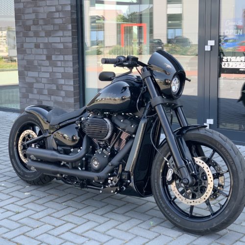 Lenker 1" flach schwarz + Kabelinnenführung + Elektronisches Gas, Softail Street Bob, Softail Standard und Low Rider S ab 2018 + TÜV
