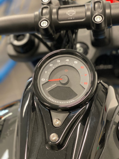 Speedometerringcover Fat Bob ab Bj. 2018