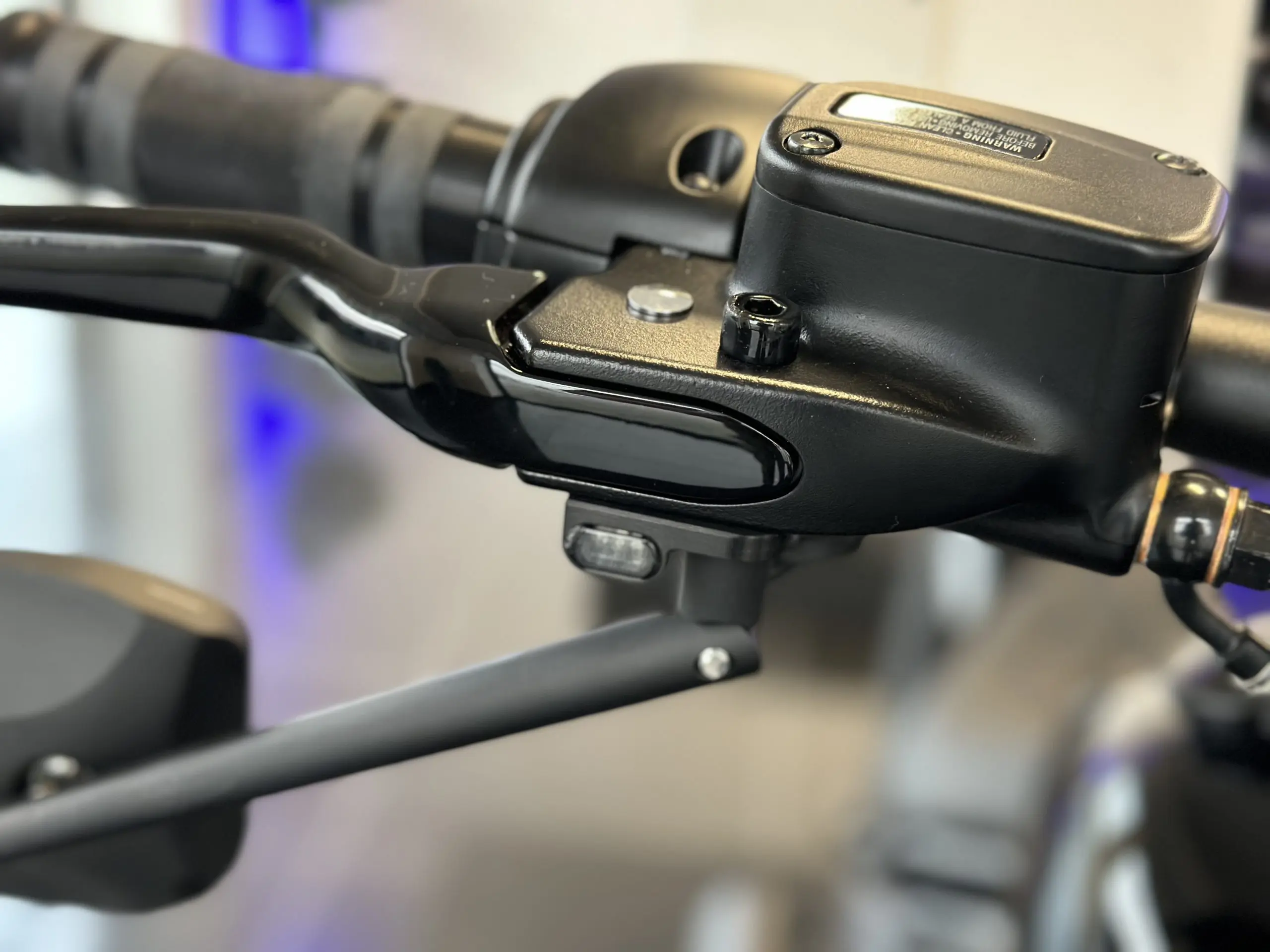 Mini LED handlebar turn signal grip control Softail 2018up Dark